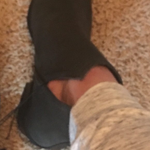New Express Dark Slate Grey Niche Ankle Bootie 7 - Picture 7 of 8